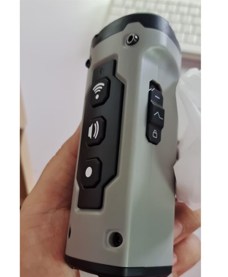 Dog Drive Ultrasonic Three-head Bark Plug Torch Dog Drive Artifact Anti Dog Bark Deterrent Device With LED Flashlight thumbnail 16